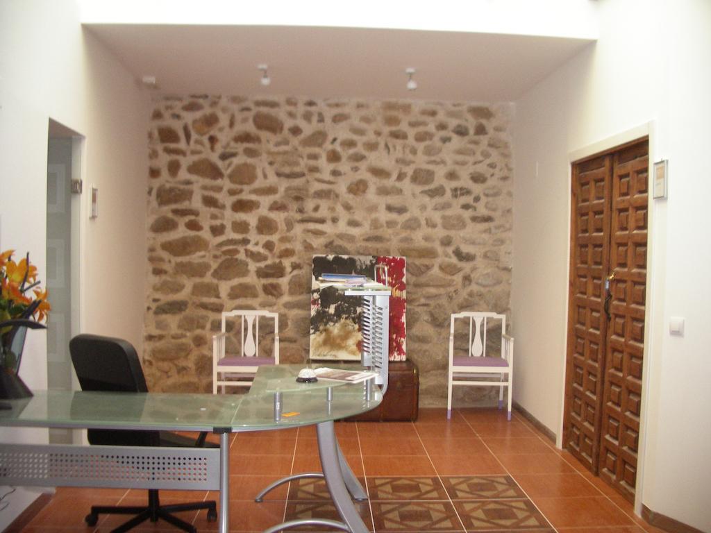 Hostel El Castillo Aninon エクステリア 写真
