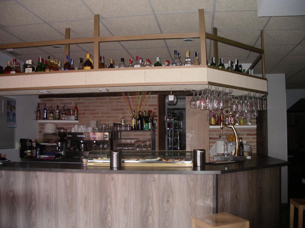 Hostel El Castillo Aninon エクステリア 写真